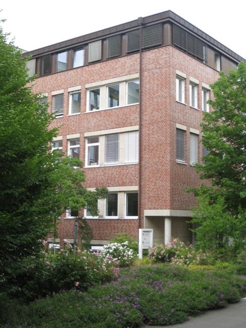 Hilde-Schneider-Allee 25